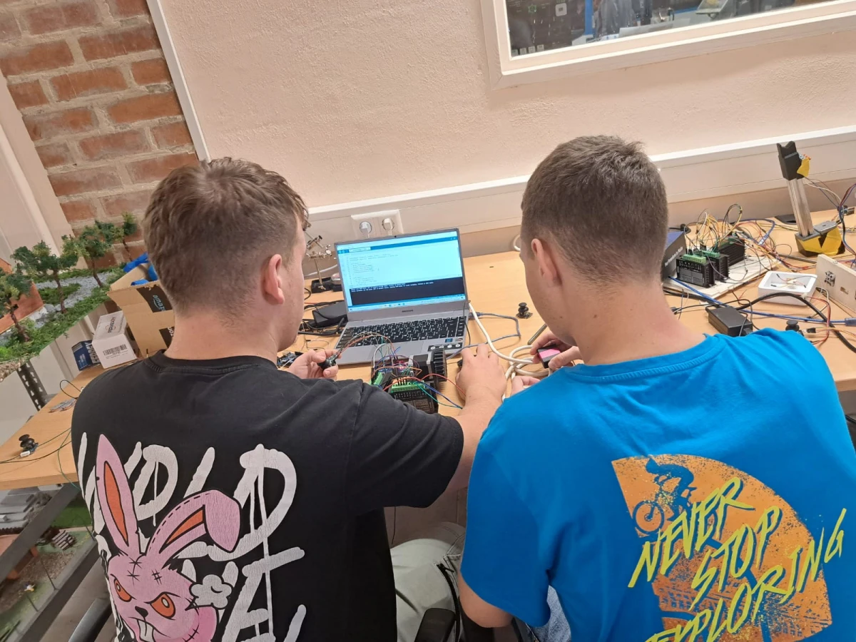 Mladi tehničari oduševili u Njemačkoj: Uspješno završena Erasmus+ mobilnost