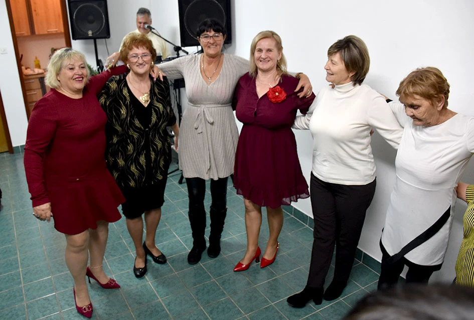 Umirovljenici Općine Velika proslavila blagdan sv. Katarine uz pjesmu i ples do iza ponoći