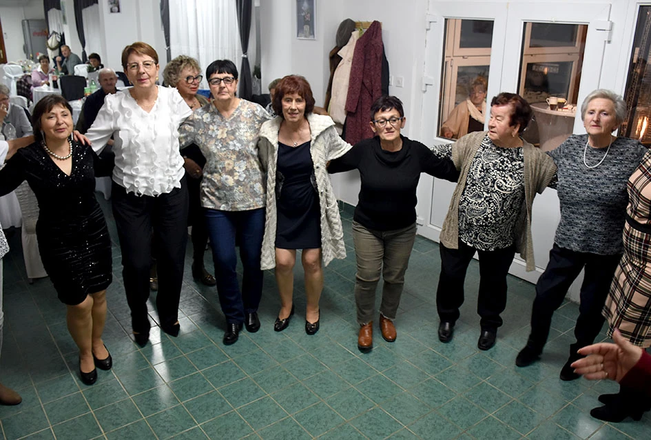 Umirovljenici Općine Velika proslavila blagdan sv. Katarine uz pjesmu i ples do iza ponoći