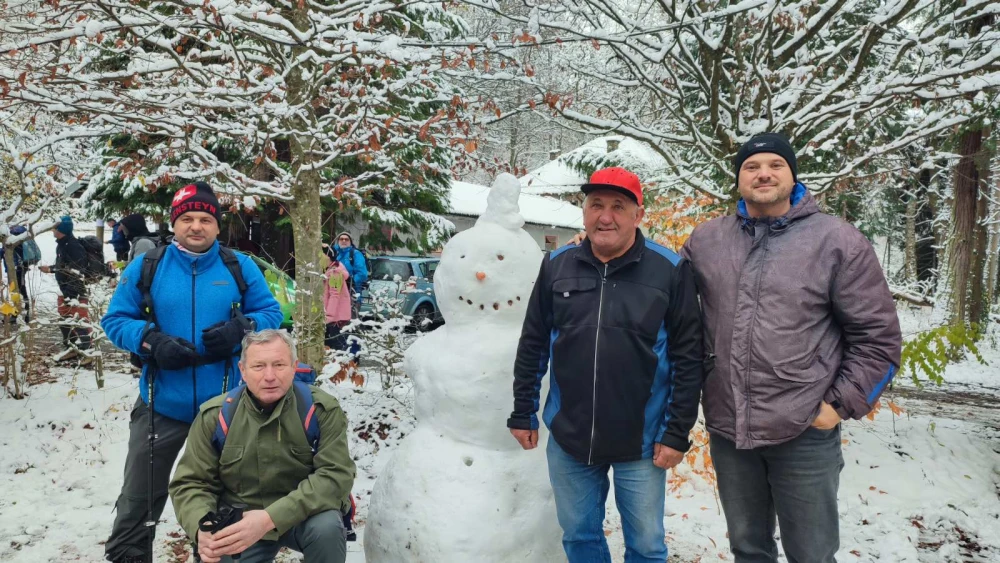 Zdravko Matičević predvodio planinare požeškog Sokolovca u pohodu na najviši vrh Slavonije
