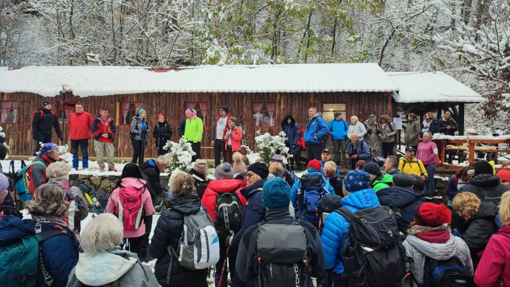 Zdravko Matičević predvodio planinare požeškog Sokolovca u pohodu na najviši vrh Slavonije