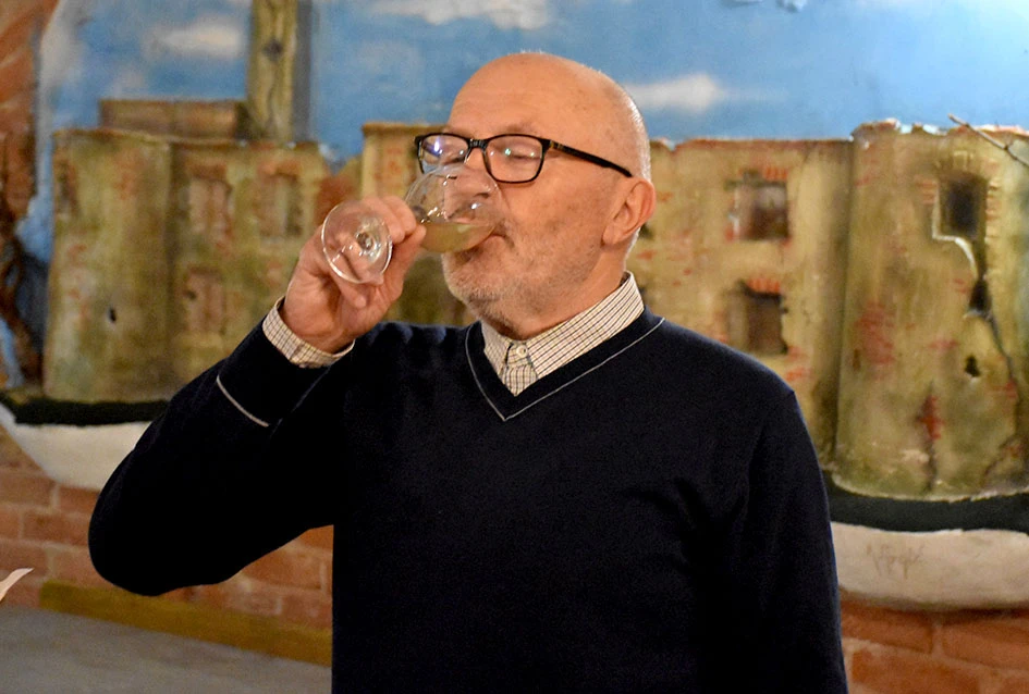 Kaptolčanin Ferdinanad Novak proslavio Martinje i prvi rođendan unučice Marte