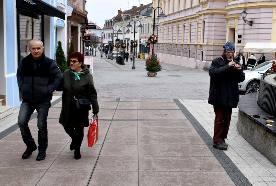 Požeški ulični svirač Rajko: Od tambure do frule za zmije