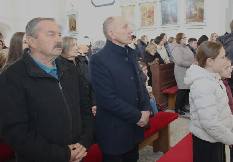 POŽEŠKE SESVETE: U župnoj crkvi ponovno postavljena spomen-ploča Ivanu Švearu u povodu 250. godišnjice rođenja