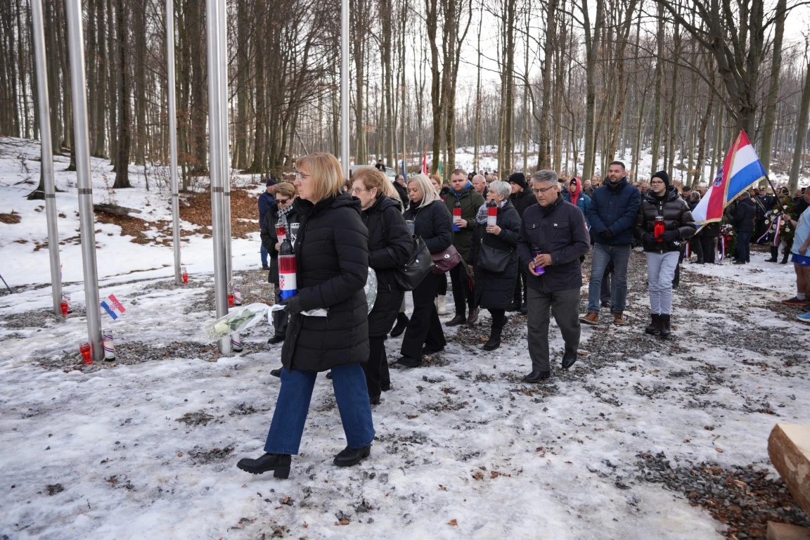 Vječna zahvalnost braniteljima koji su život dali na Papuku