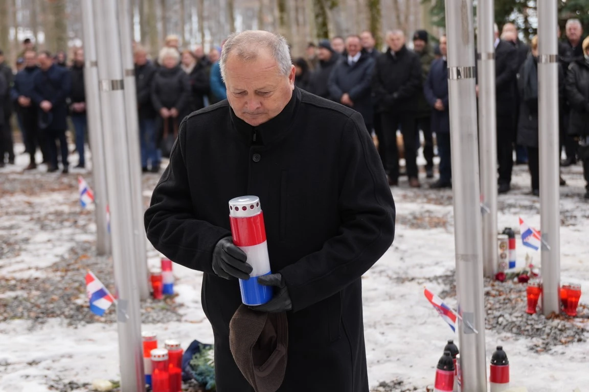 Vječna zahvalnost braniteljima koji su život dali na Papuku