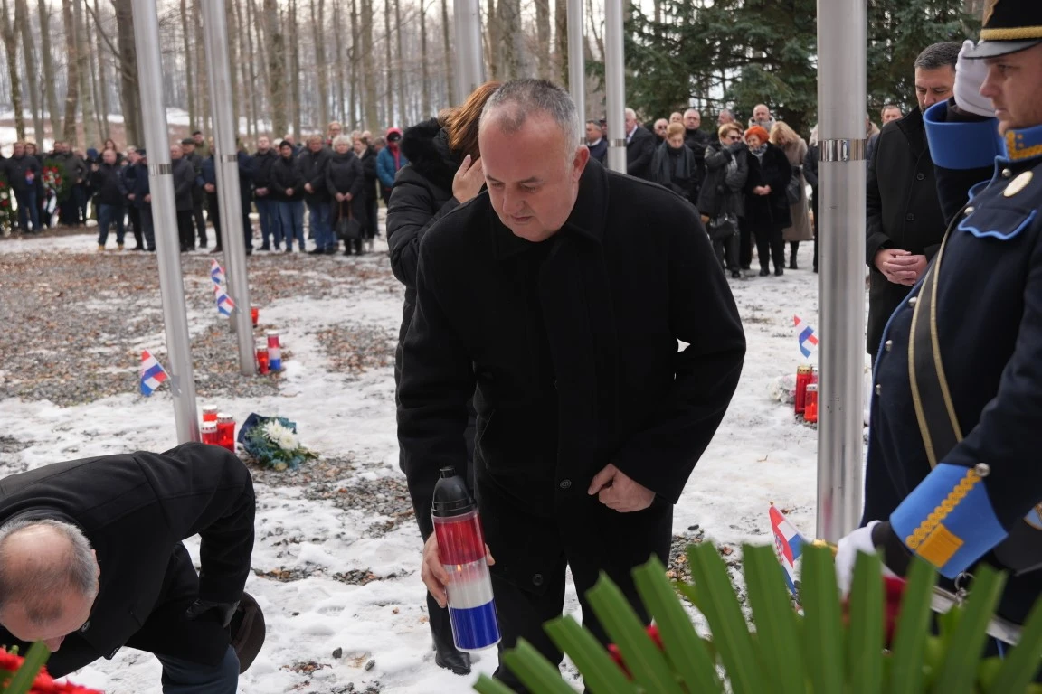 Vječna zahvalnost braniteljima koji su život dali na Papuku