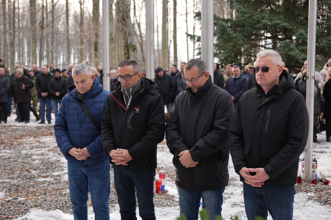 Vječna zahvalnost braniteljima koji su život dali na Papuku