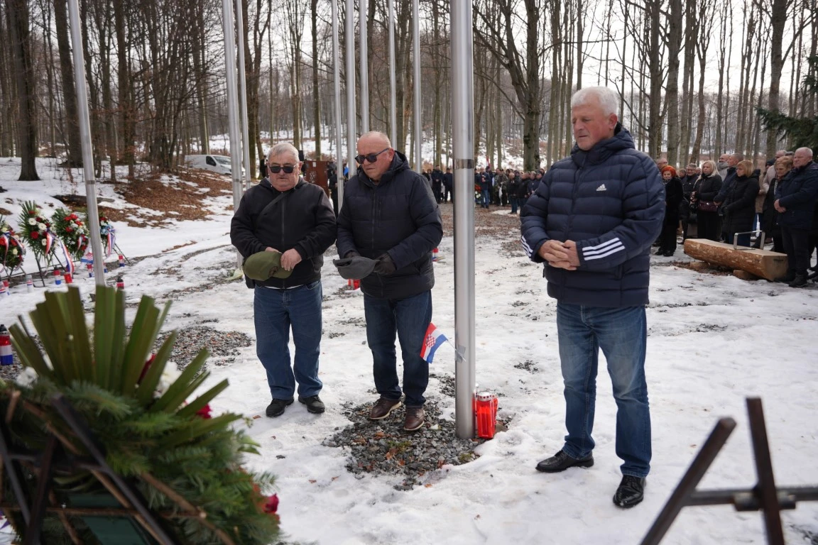 Vječna zahvalnost braniteljima koji su život dali na Papuku