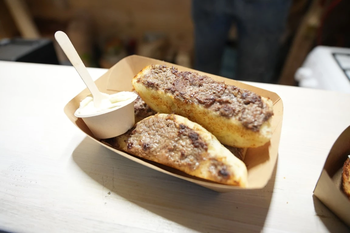 Gastro čarolija u srcu Adventa: Festive Point Vanilla osvaja Požegu