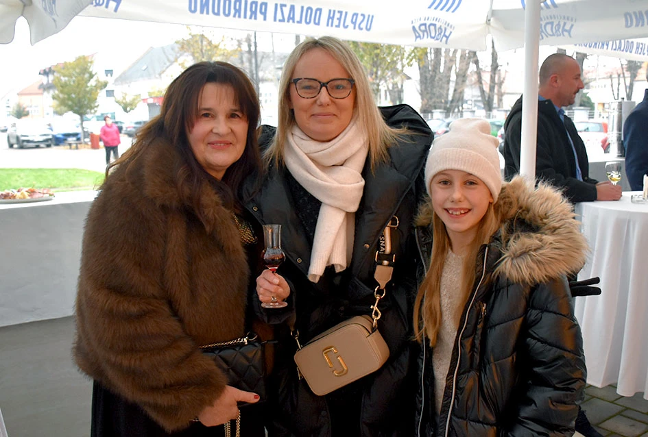 Svečani trenutak za Požegu: Otvoren restoran Mama Mia La Pasta, novo središte vrhunske gastronomije