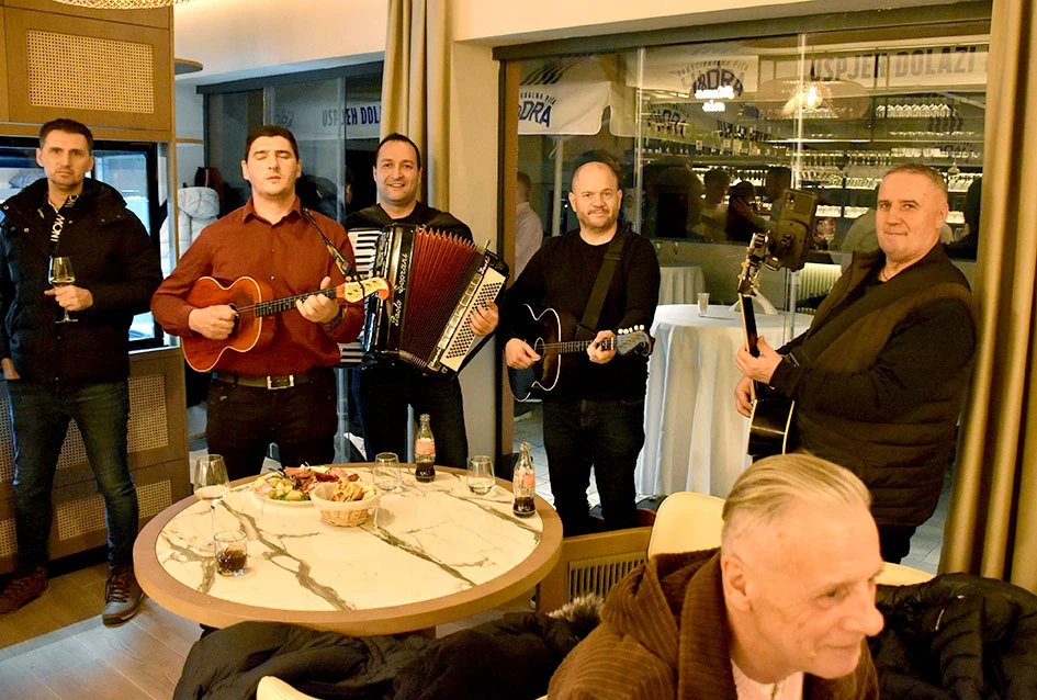 Svečani trenutak za Požegu: Otvoren restoran Mama Mia La Pasta, novo središte vrhunske gastronomije