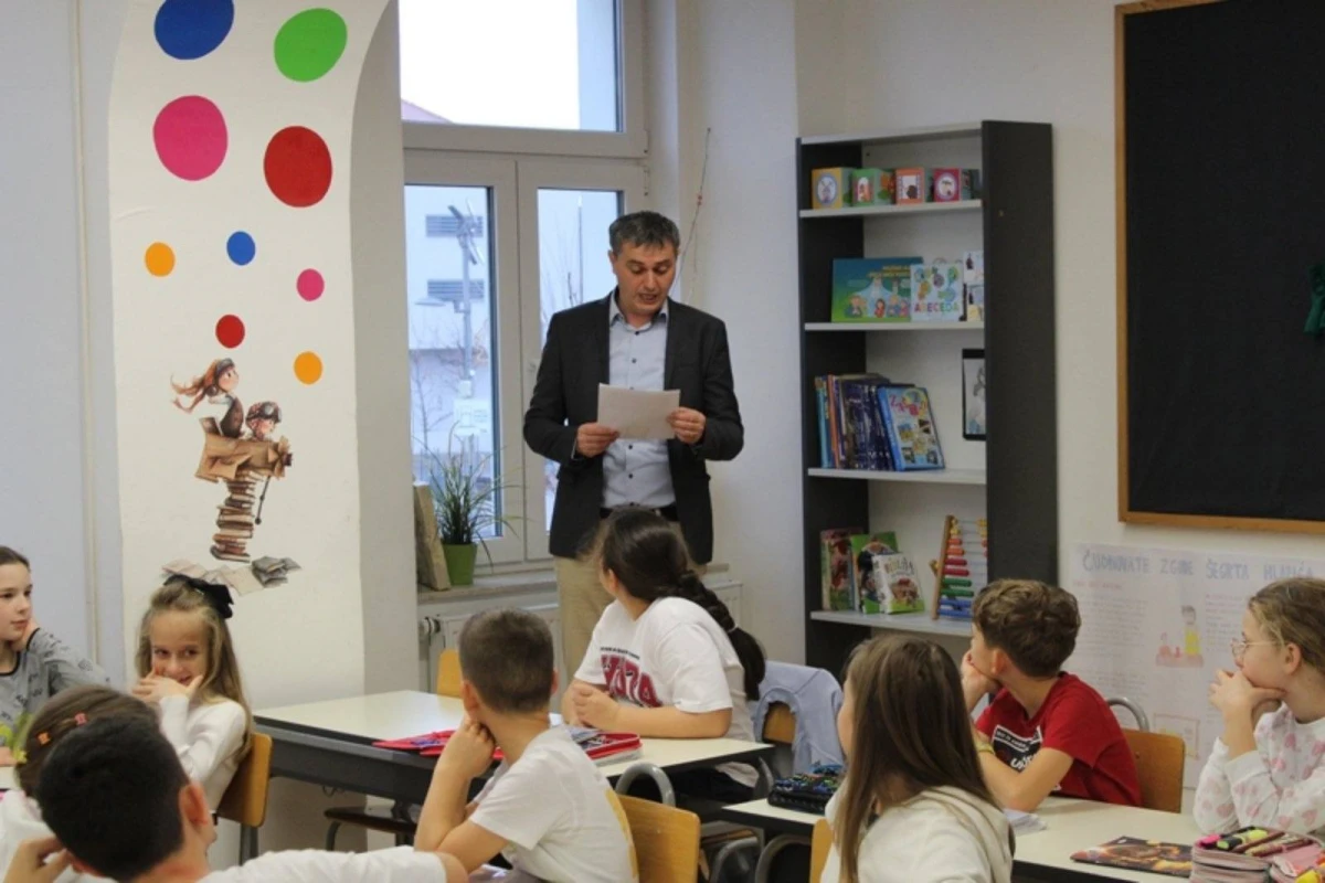 Učiteljica Martina Čerti i njezin 3.a posvetili Dan osoba s invaliditetom djevojčici koja ih spaja – Teni Šimčik