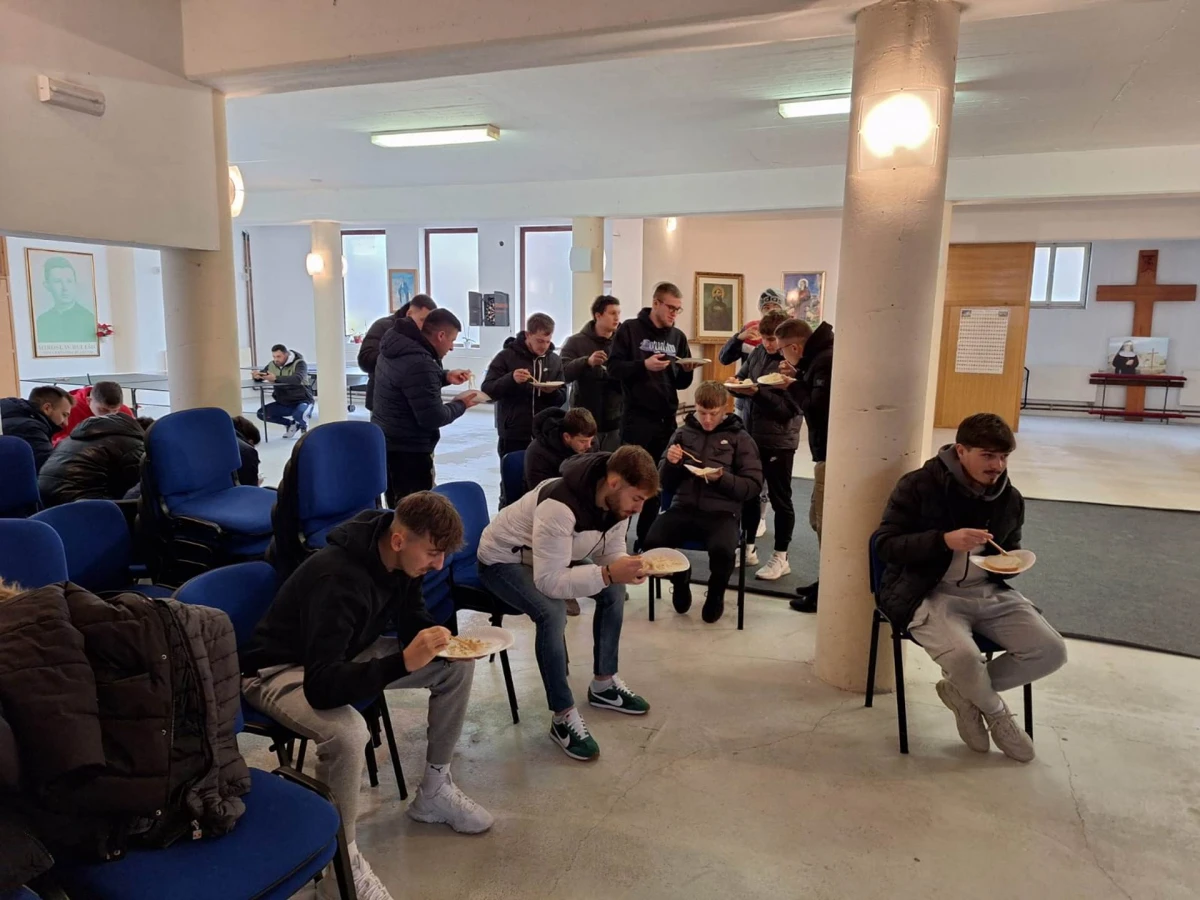 Otvorenje i prvo kolo Katoličke malonogometne lige Požeške biskupije