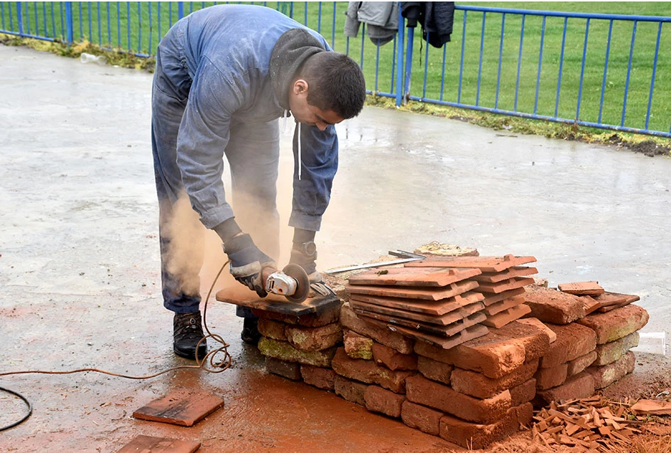 Nogometaši Parasana zasukali rukave: Pripreme za 70. godišnjicu u punom jeku