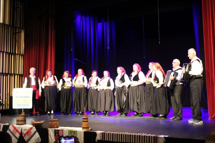 U Pleternici održana 19. Smotra folklora „Običaji starog zavičaja“