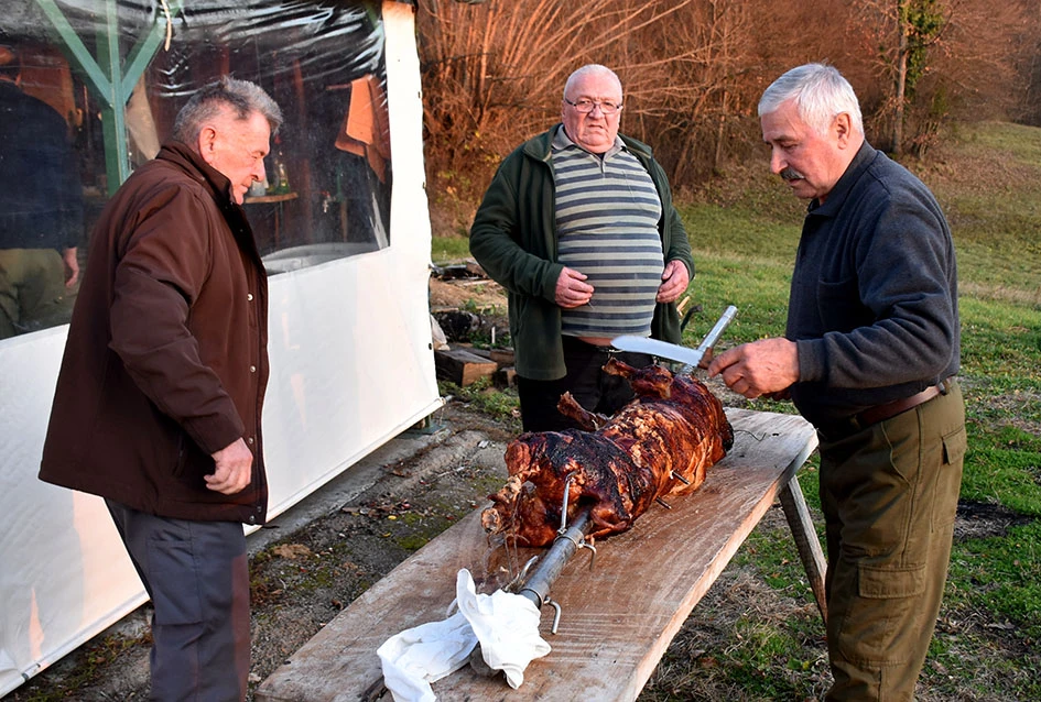 Martinje u Šušanju: Unatoč kašnjenju i izostanku kardinala Bauera, mošt uspješno ’kršten’ u mlado vino