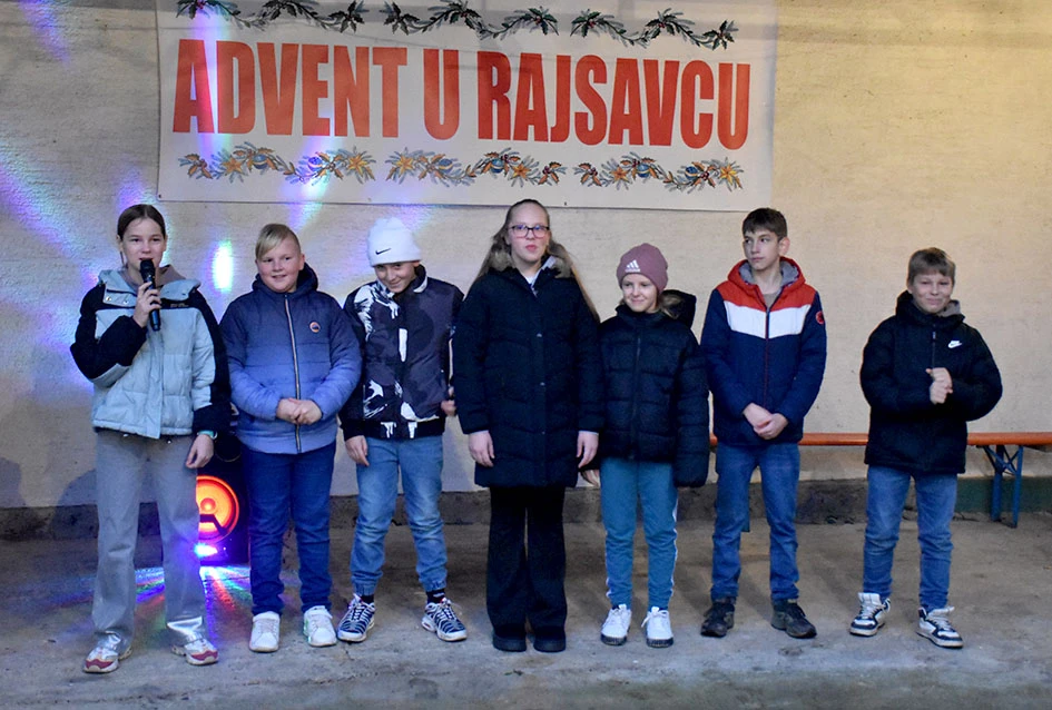 Peti ’Advent u Rajsavcu”: Druženje uz Djeda Mraza i slovačku tradiciju