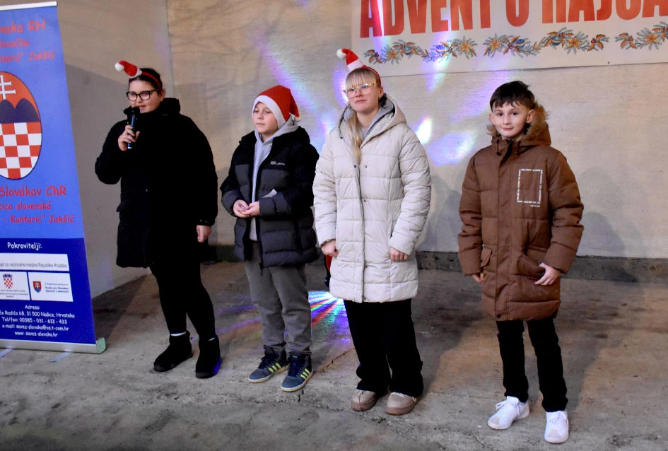 Peti ’Advent u Rajsavcu”: Druženje uz Djeda Mraza i slovačku tradiciju