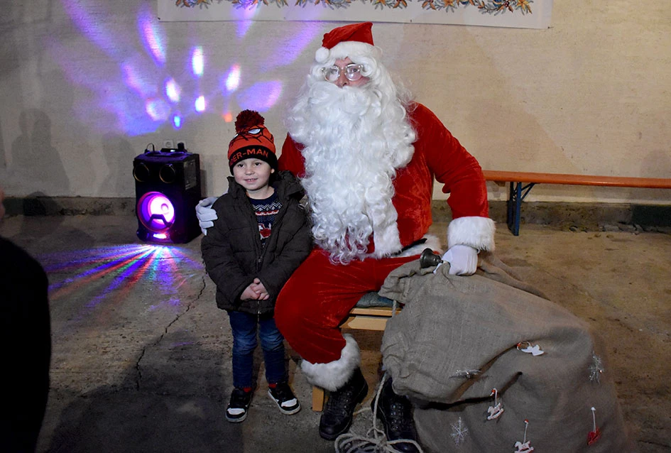 Peti ’Advent u Rajsavcu”: Druženje uz Djeda Mraza i slovačku tradiciju