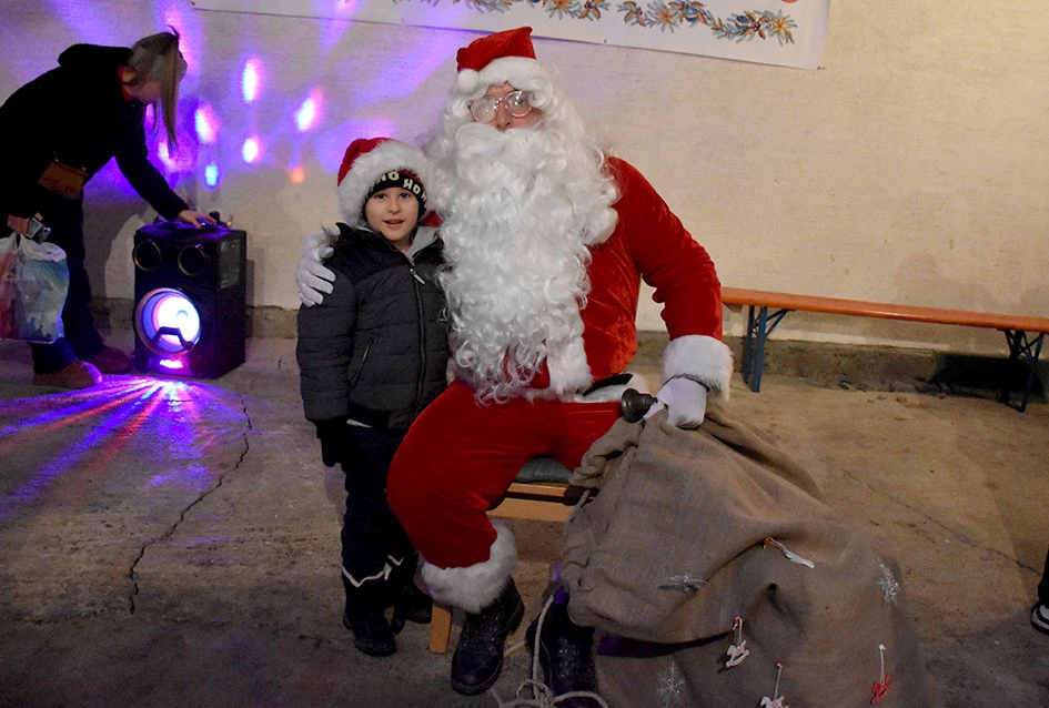 Peti ’Advent u Rajsavcu”: Druženje uz Djeda Mraza i slovačku tradiciju