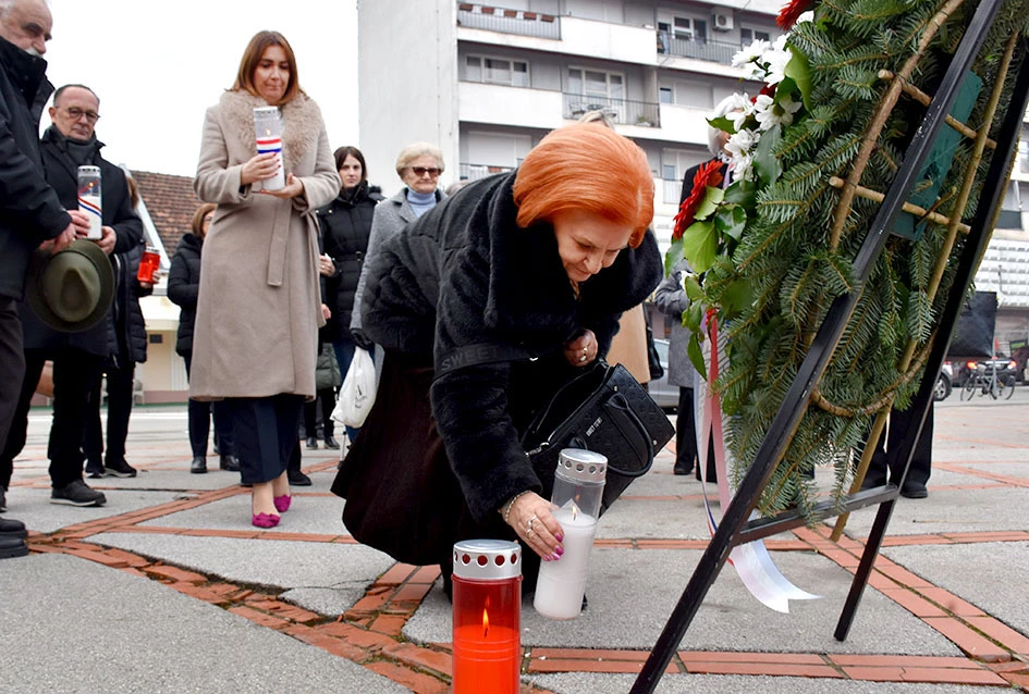 Uoči Božića – tišina, poštovanje i neugasla ljubav roditelja