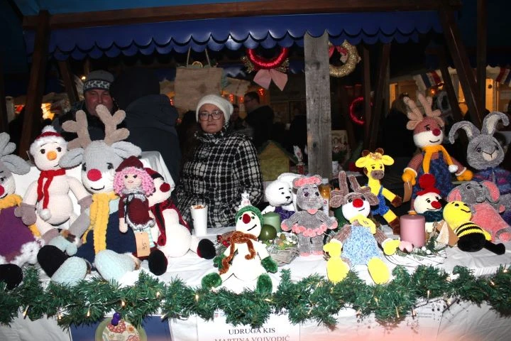 Bećarski šor ponovno ispunjen adventskim ugođajem