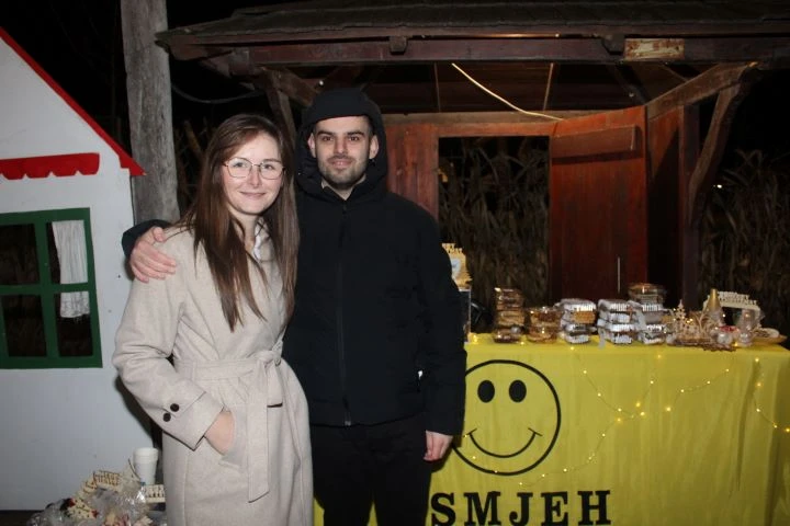 Bećarski šor ponovno ispunjen adventskim ugođajem