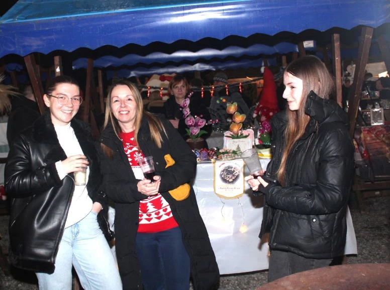 Bećarski šor ponovno ispunjen adventskim ugođajem