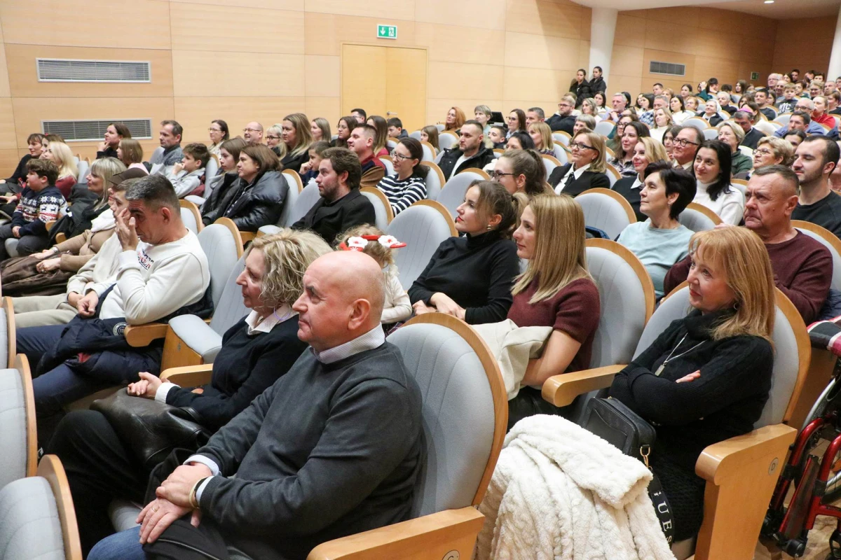 Glazbena karitativna akcija požeških mladih „Božić u nama“