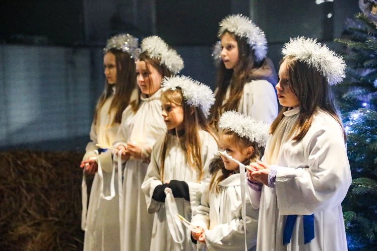 Uprizorene žive jaslice u svetištu Gospe od Suza