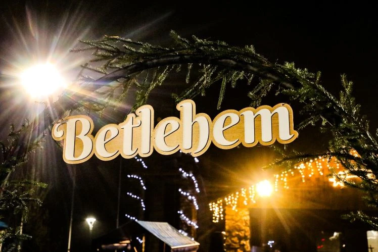 Uprizorene žive jaslice u svetištu Gospe od Suza