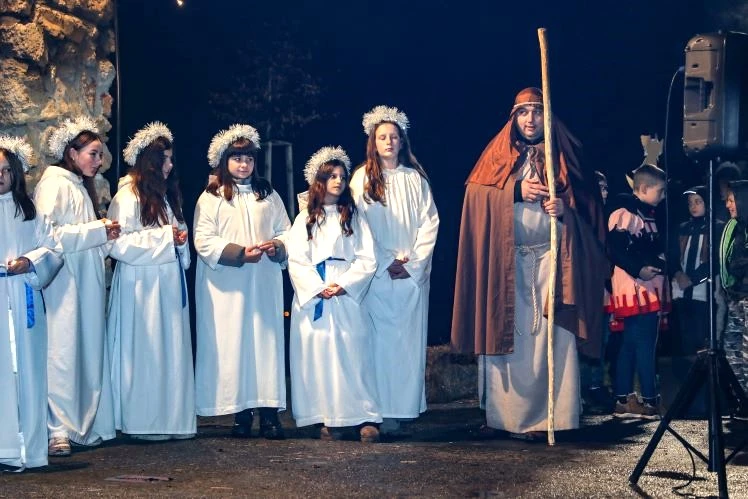 Uprizorene žive jaslice u svetištu Gospe od Suza