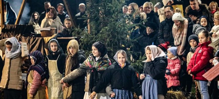 Uprizorene žive jaslice u svetištu Gospe od Suza