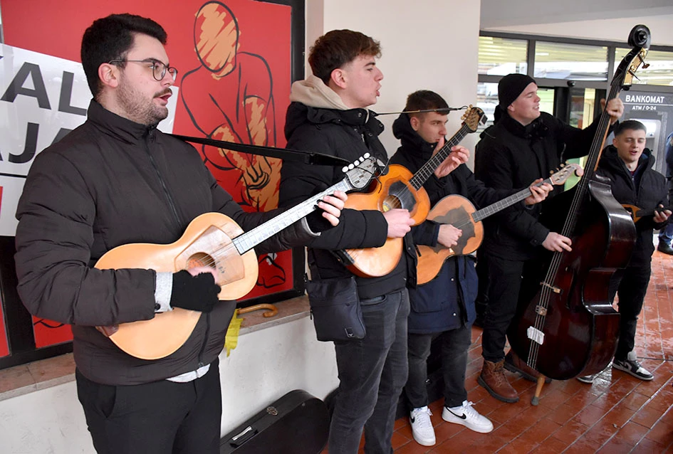 Požeški obrtnici i ove godine čuvari blagdanske tradicije