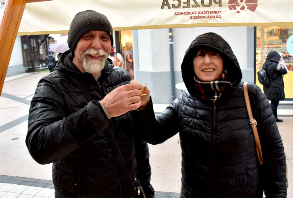 Požeški obrtnici i ove godine čuvari blagdanske tradicije
