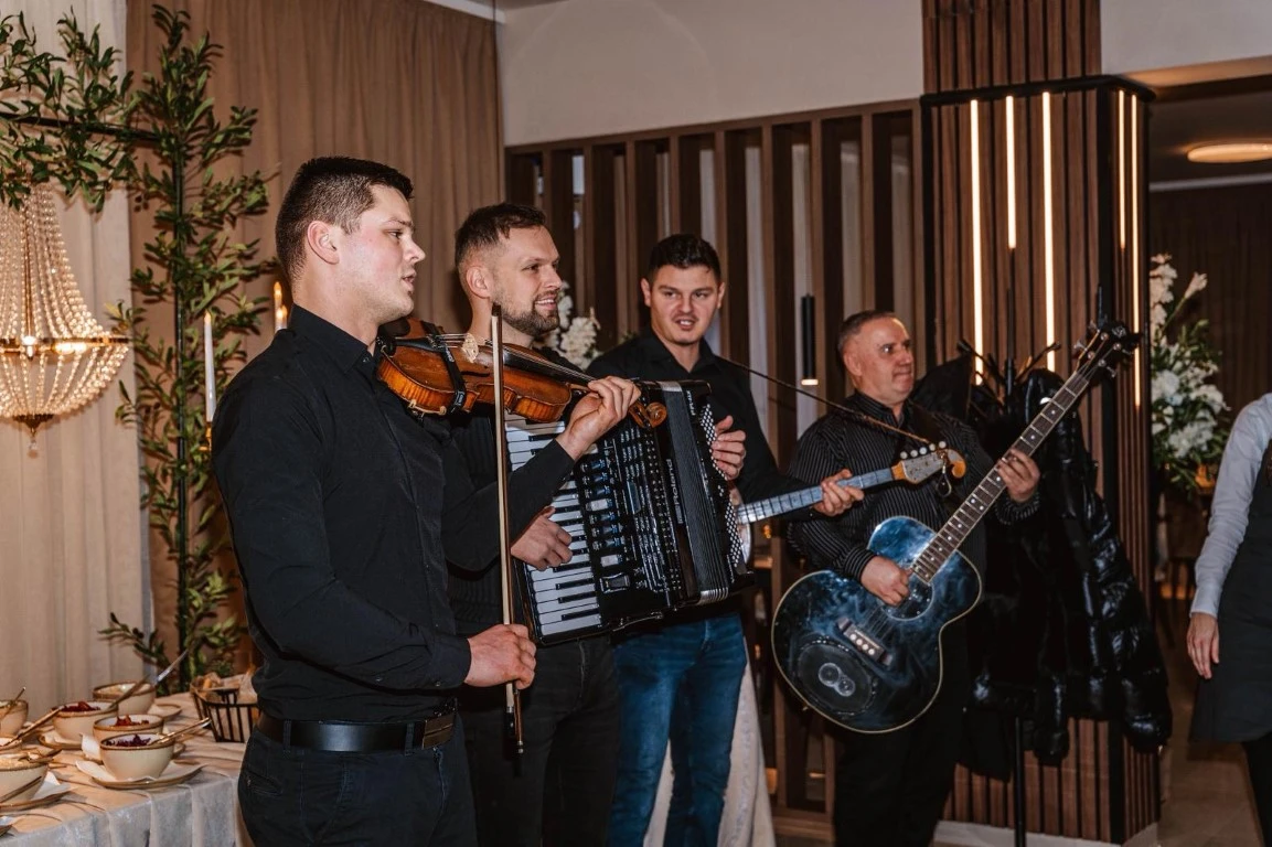 Nova gastro adresa u Požegi: Restoran Triluna osvaja mirisima i okusima roštilja