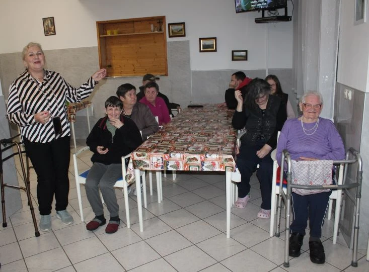 Pleternički umirovljenici posjetili Dom za starije i nemoćne „Baketarić“ u Resniku