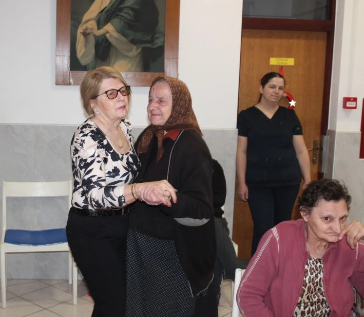 Pleternički umirovljenici posjetili Dom za starije i nemoćne „Baketarić“ u Resniku