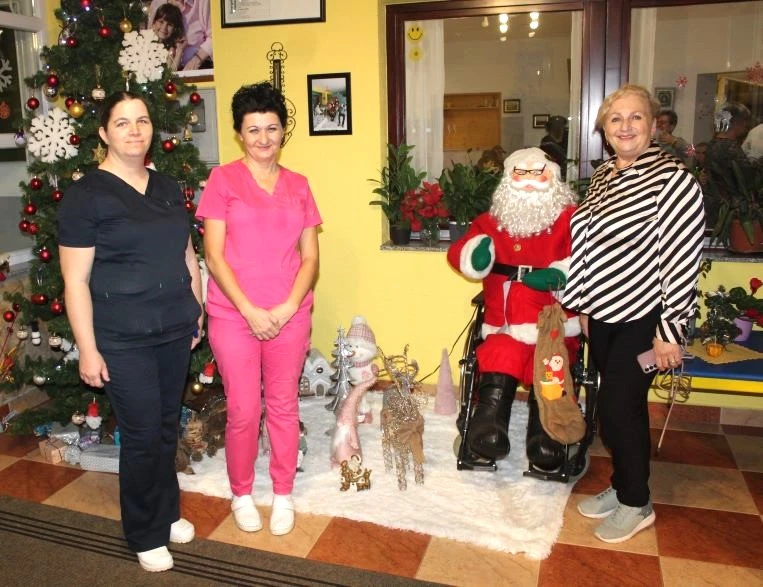 Pleternički umirovljenici posjetili Dom za starije i nemoćne „Baketarić“ u Resniku