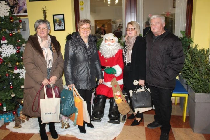 Pleternički umirovljenici posjetili Dom za starije i nemoćne „Baketarić“ u Resniku