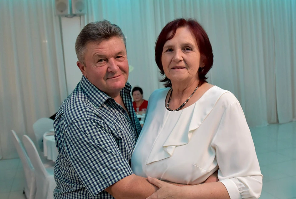 Snijeg nije zaustavio ljubitelje plesa:Stotinjak gostiju na prvoj ovogodišnjoj zabavi Marice Budimski Mace