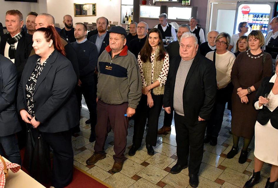 Prijem uoči Božića po Julijanskom kalendaru prošao u duhu tradicije i razumijevanja