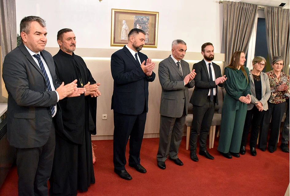 Prijem uoči Božića po Julijanskom kalendaru prošao u duhu tradicije i razumijevanja