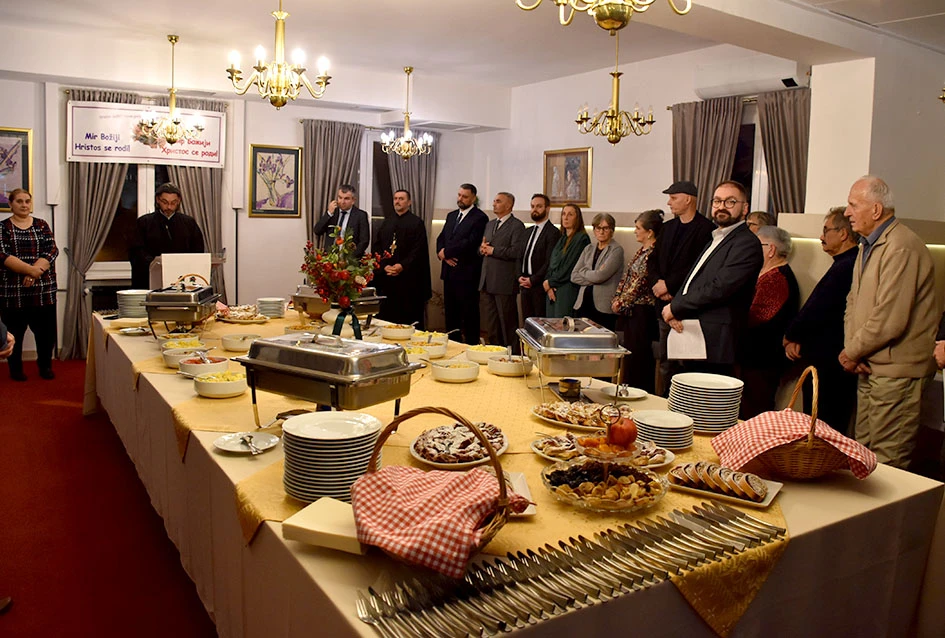 Prijem uoči Božića po Julijanskom kalendaru prošao u duhu tradicije i razumijevanja