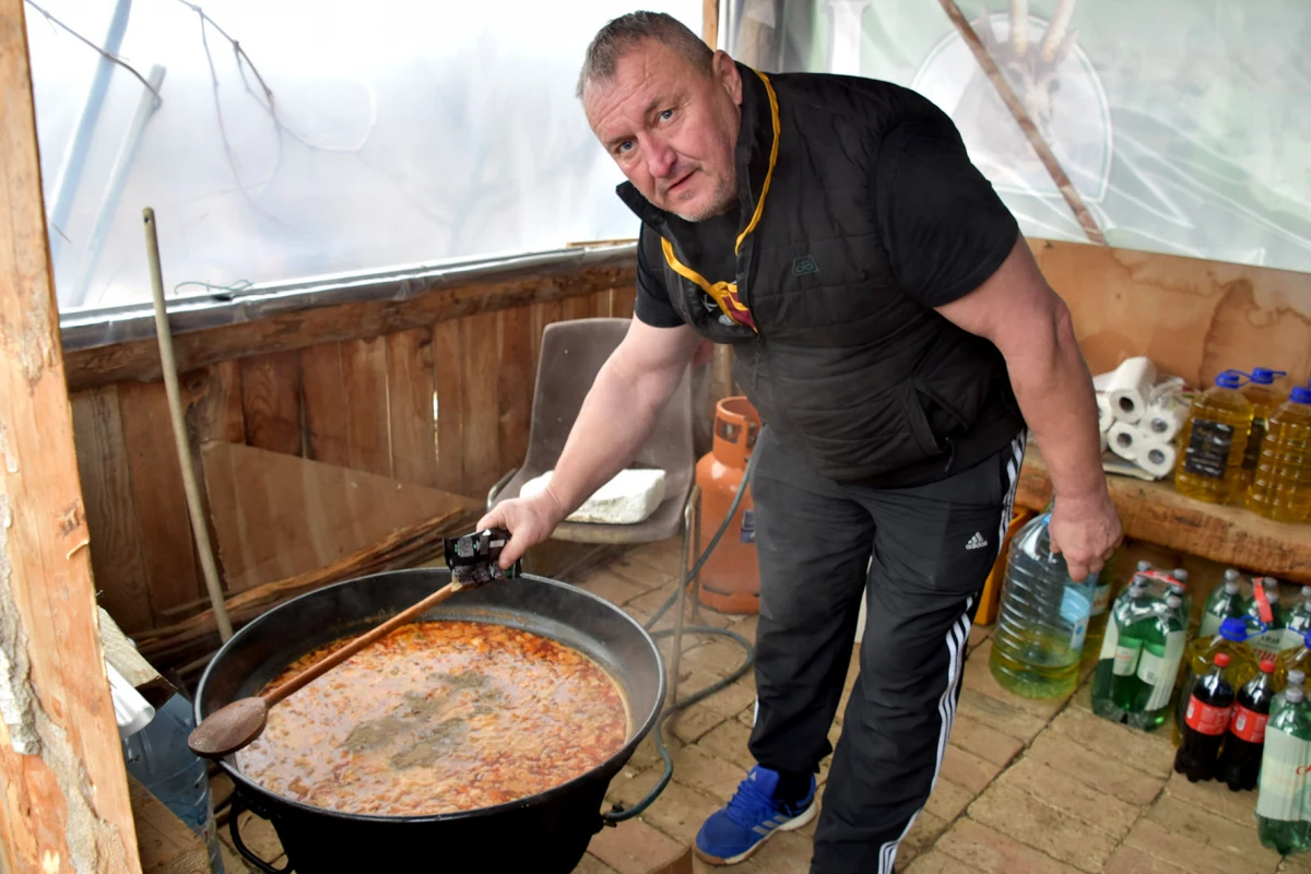 TRADICIJA NA VINKOMIRU: Proslava Vincelova u vinogradu obitelji Majstorović