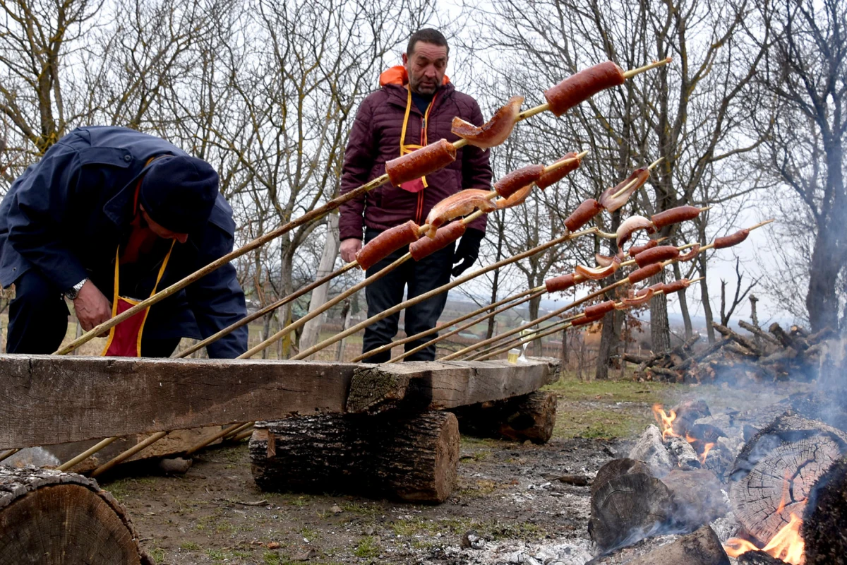 TRADICIJA NA VINKOMIRU: Proslava Vincelova u vinogradu obitelji Majstorović