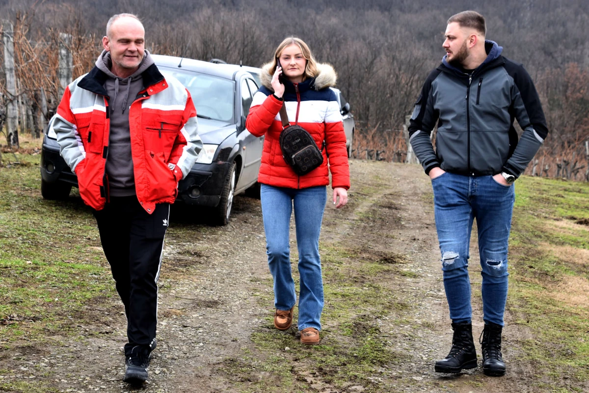 TRADICIJA NA VINKOMIRU: Proslava Vincelova u vinogradu obitelji Majstorović