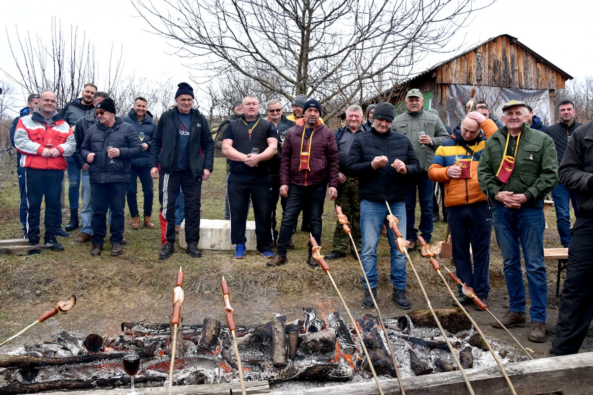 TRADICIJA NA VINKOMIRU: Proslava Vincelova u vinogradu obitelji Majstorović