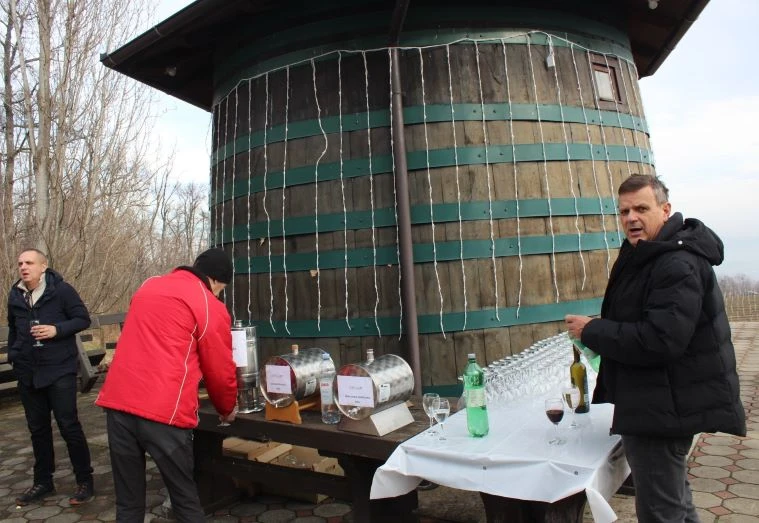 ’VINA MARKOTA’: Na Starcu proslavili Vincelovo uz blagoslov vinove loze, pjesmu i druženje